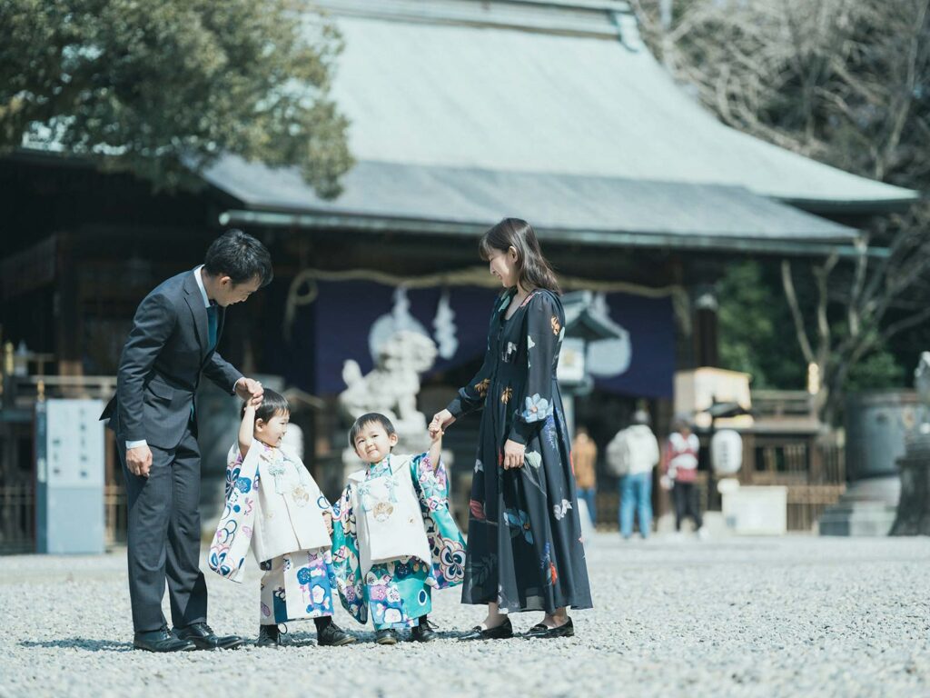 宇都宮二荒山神社、3歳男の子七五三ロケ！ちひろくん、かずきくん！家族写真