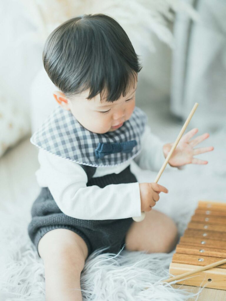 1歳バースデー、えいたくん！木琴、可愛いスタイ