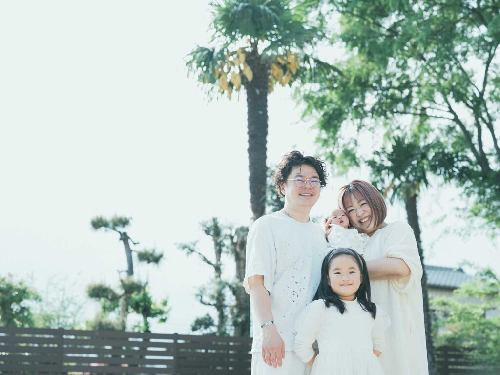 栃木県宇都宮市のフォトスタジオ、出張ニューボーンフォト撮影！ゆゆちゃん、家族写真