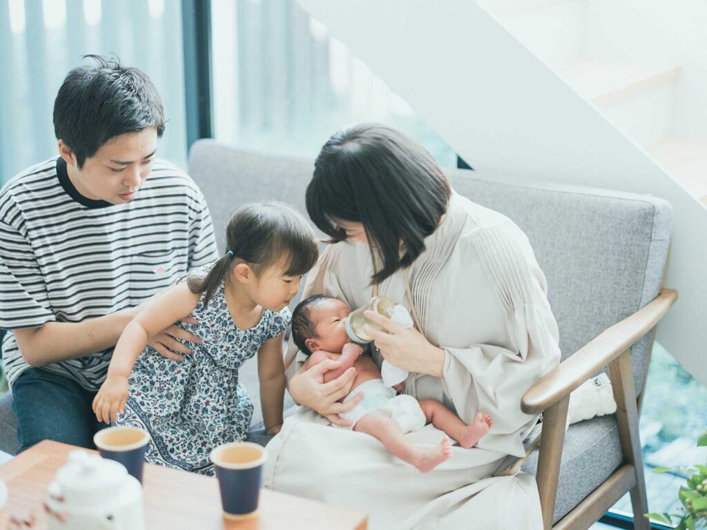 栃木県宇都宮市のフォトスタジオ、ニューボーンフォト、さなちゃん！家族写真