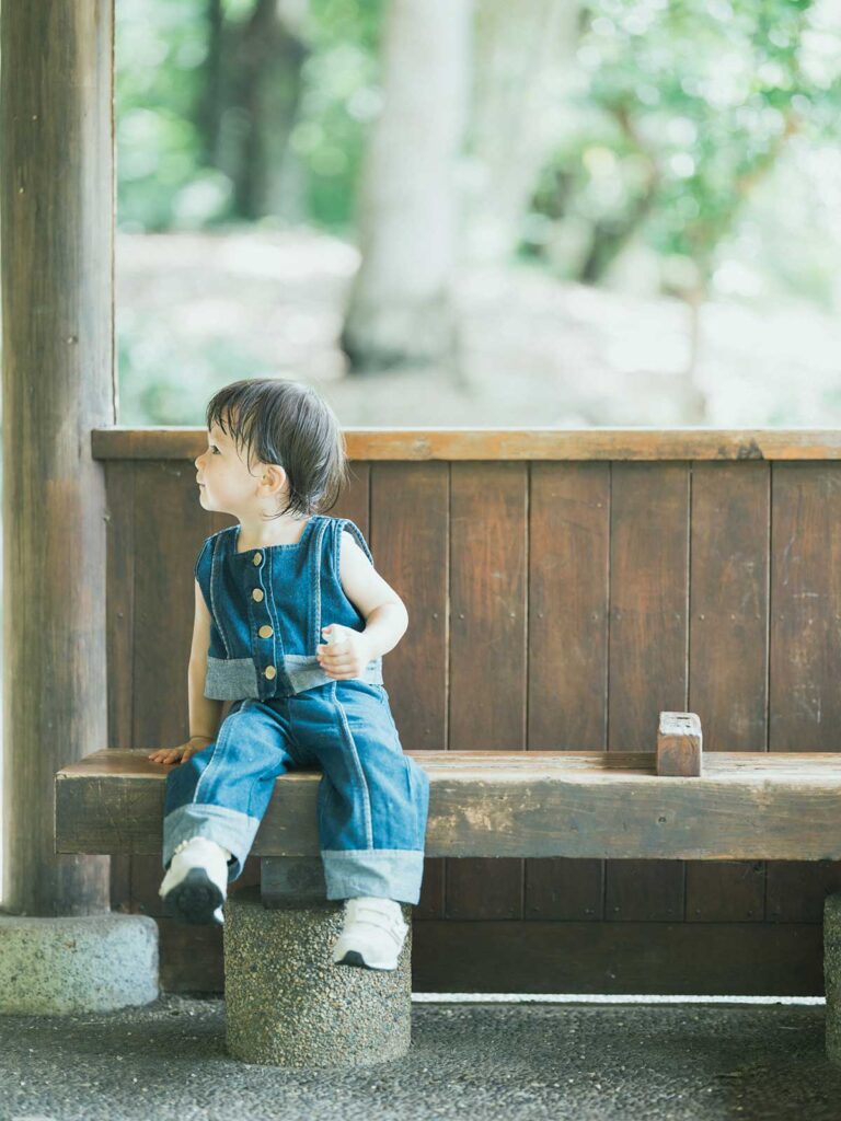 栃木県中央公園ロケーションフォト、2歳バースデー、いとちゃん！ベンチ