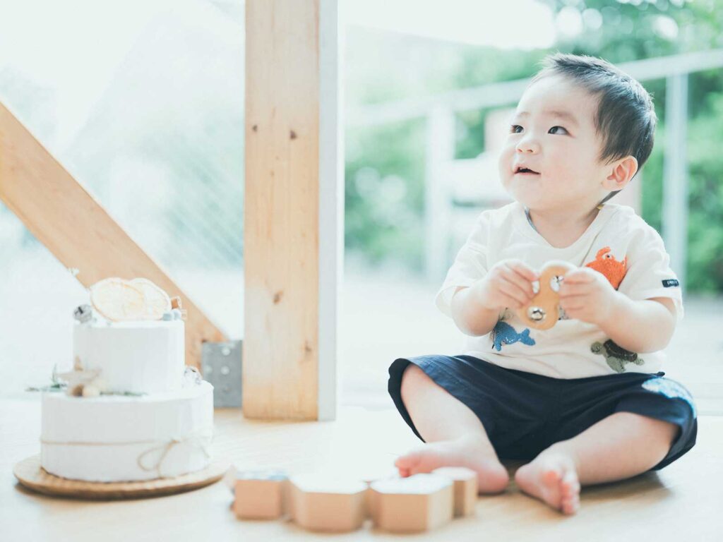 栃木県宇都宮市のフォトスタジオ、1歳バースデーフォト、さくくん！クレイケーキ