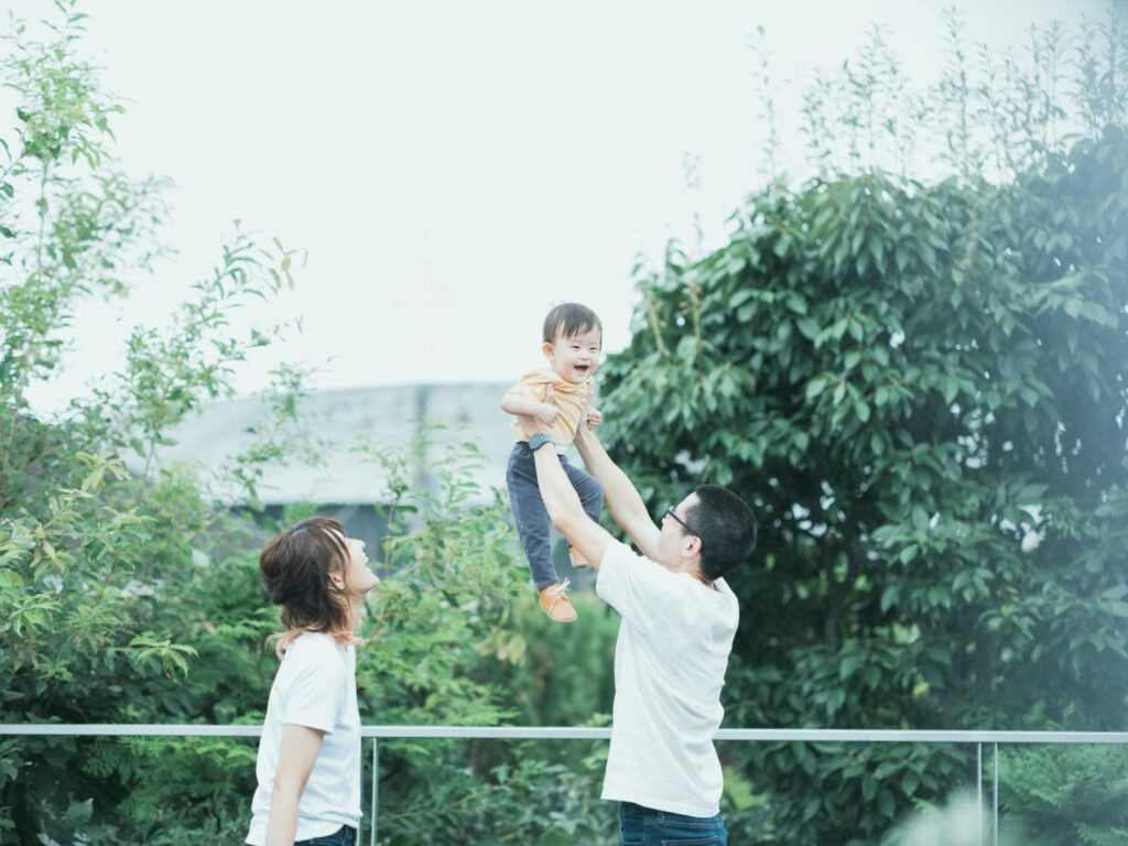 栃木県宇都宮市のフォトスタジオ、1歳バースデーフォト、けんたろうくん！家族写真