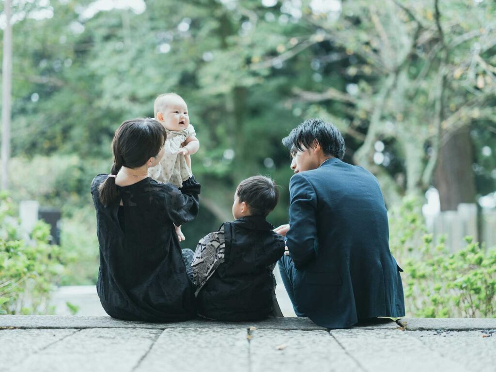 雨引観音(雨引山楽法寺)、3歳男の子の七五三、あらたくん！家族、後ろ姿