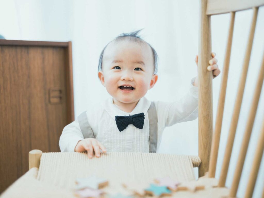 1歳バースデーフォト、まそらくん！北欧家具