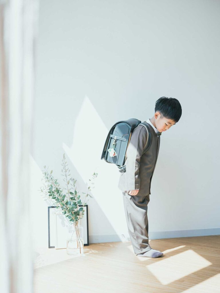 入学記念フォト、りつきくん！ボウタイ