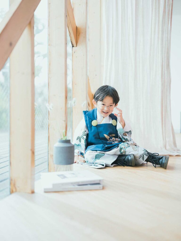 3歳男の子の七五三、りおくん！ドクターマーチン