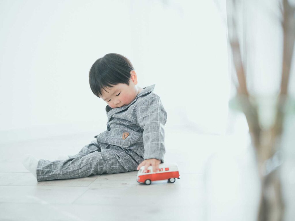バースデー、そうごくん！車のおもちゃ