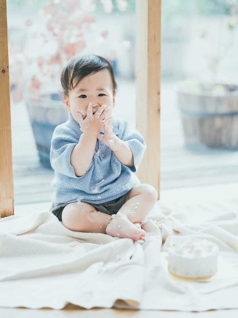 1歳バースデーフォト、ゆづきくん！スマッシュケーキ