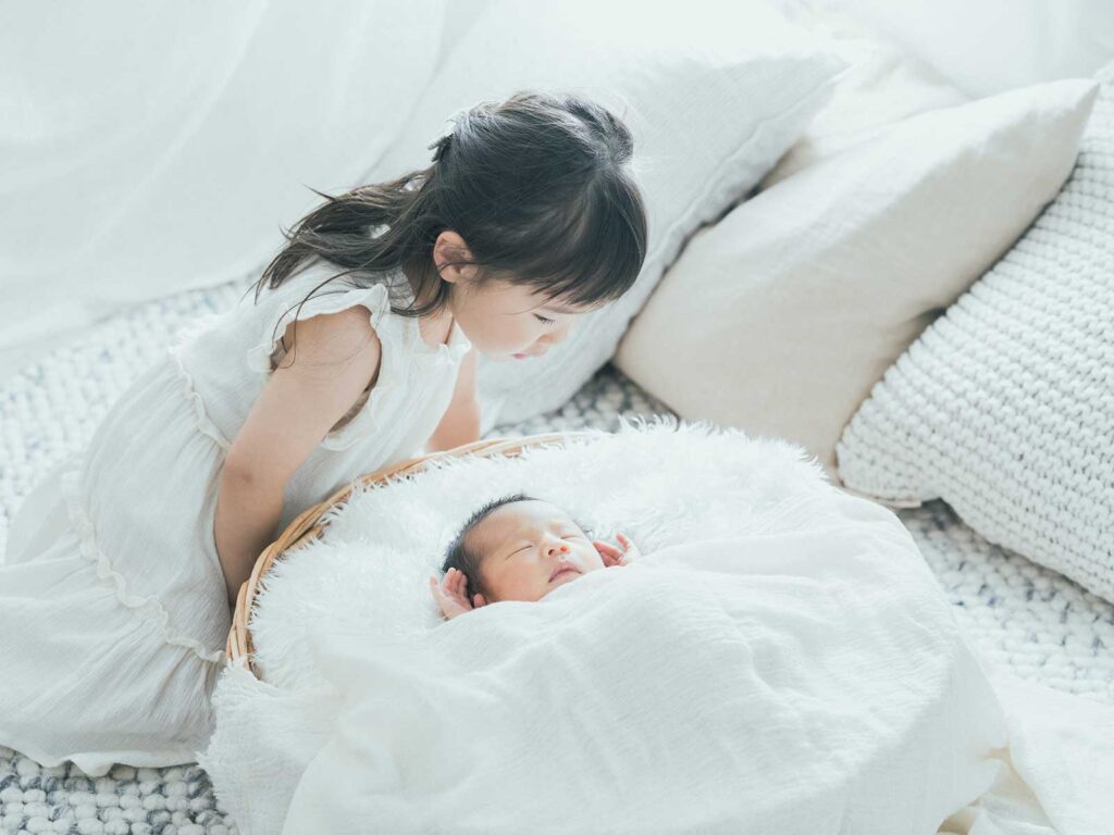 スタジオニューボーンフォト、きさくん！姉弟写真