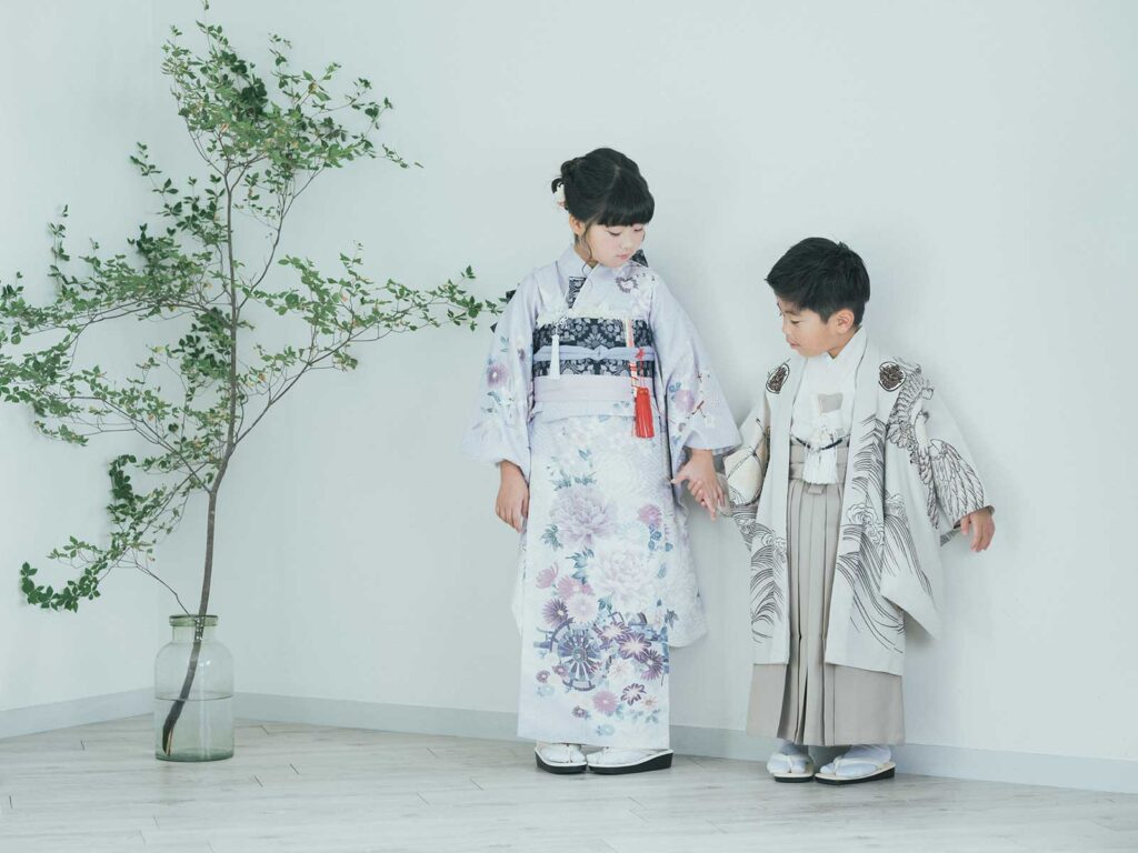 7歳､5歳の姉弟での七五三､着物