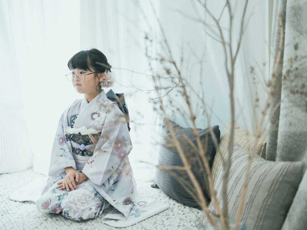 7歳七五三､お洒落な着物､メガネコーデ
