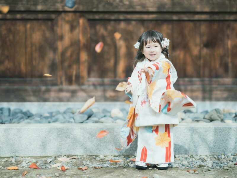 3歳七五三、宇都宮二荒山神社、ロケ撮影！かやちゃん、落ち葉、紅葉
